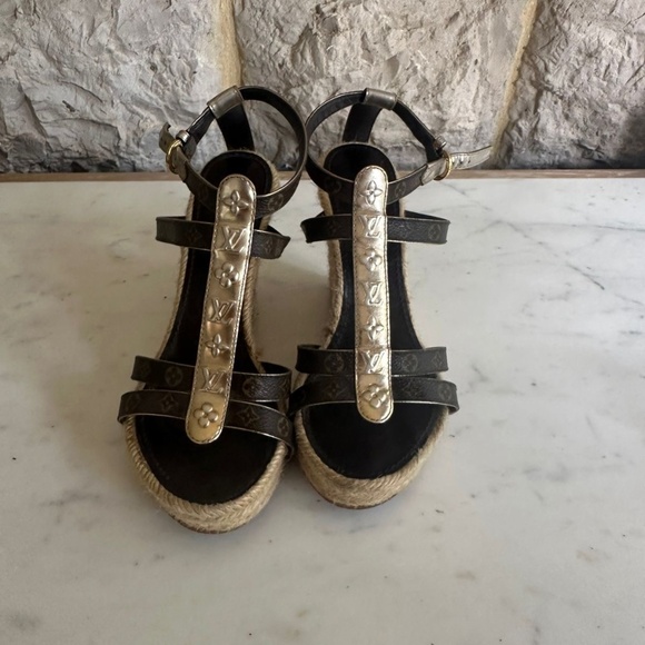 LOUIS VUITTON WEDGE SANDALS - Picture 1 of 4